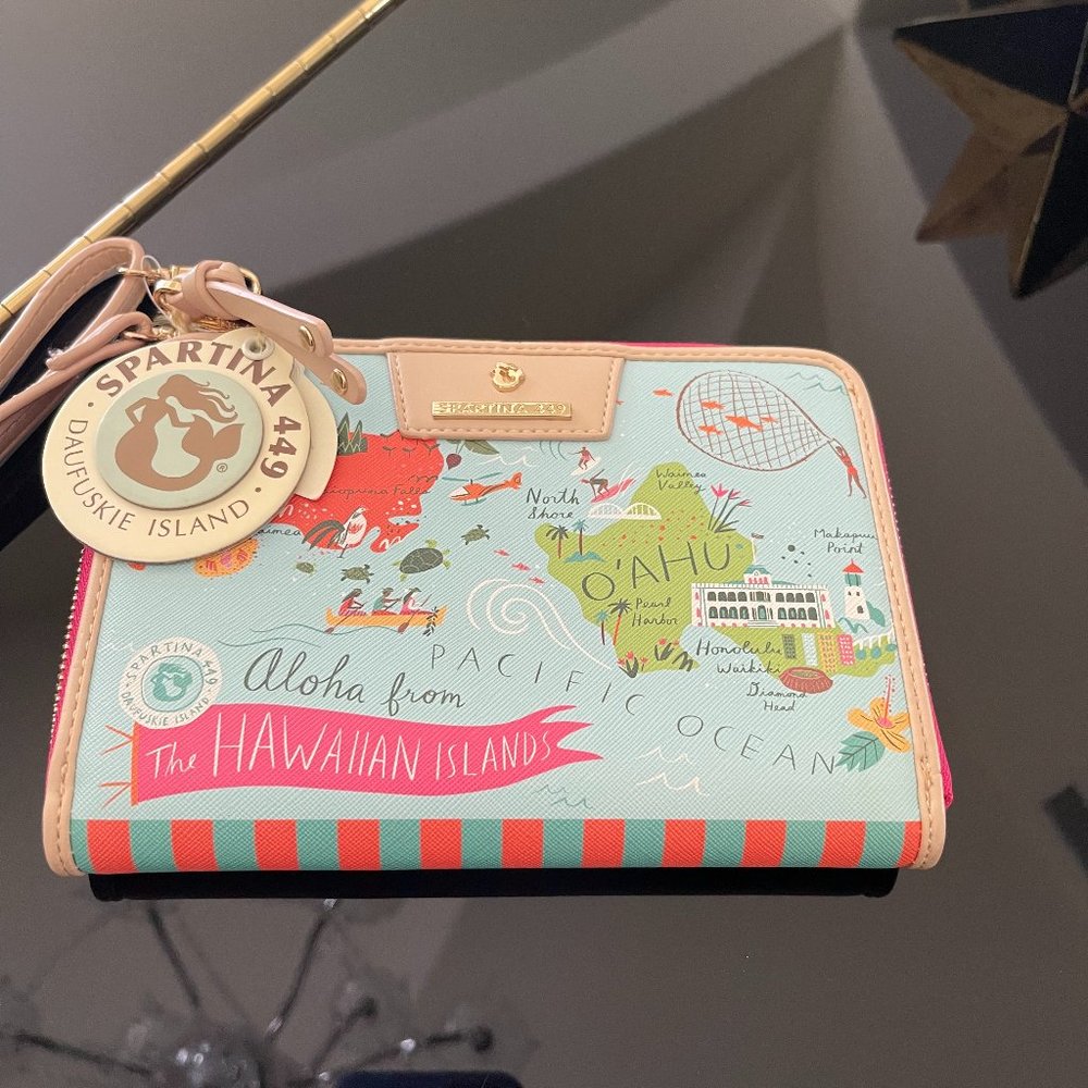 Hawaiian Islands All-in-One Phone Crossbody from Spartina 449 Hawaiian Islands